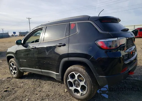 2022 Jeep Compass Trailhawk z USA, uszkodzony, nr VIN 3C4NJDDB8NT117289